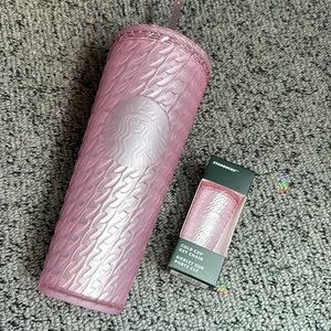 Starbucks Matte Light Pink Chain Link Soft Touch Tumbler.